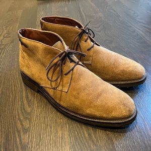 Johnston & Murphy Men’s Chukka Boots